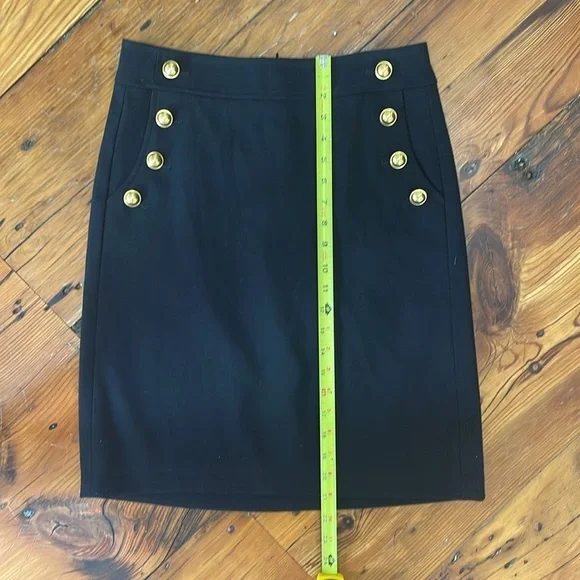 Anne Taylor Loft Sailor Pencil Black and Gold Skirt with gold buttons size 2 - Picture 5 of 10